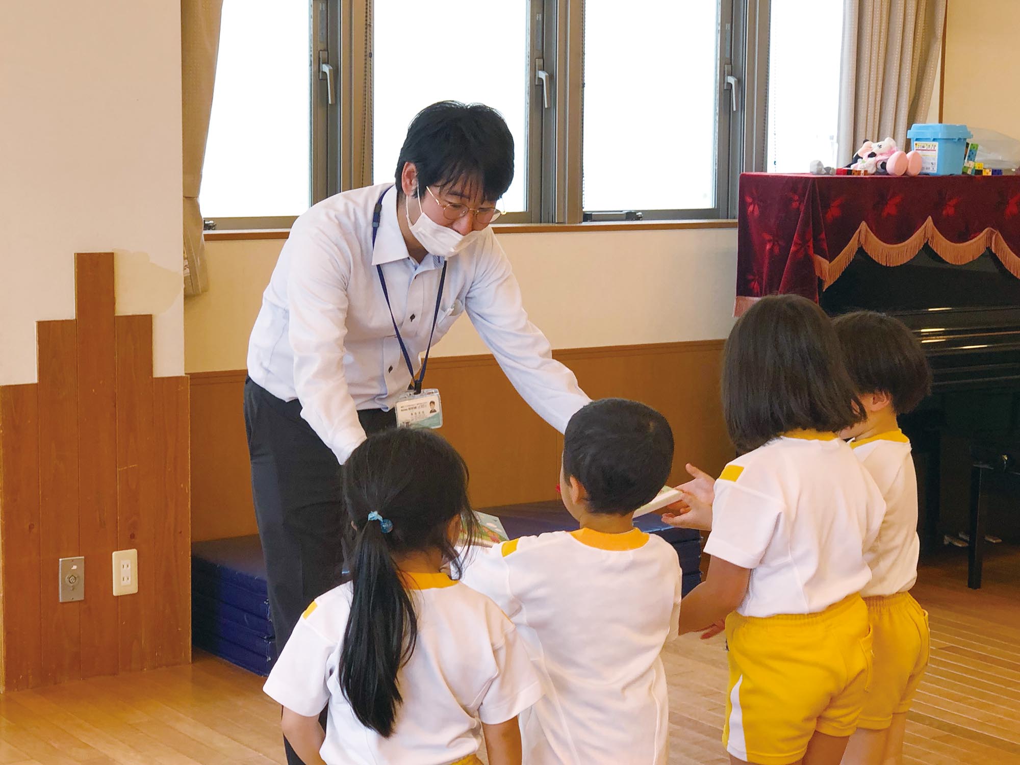 地元の幼稚園に自由帳プレゼント